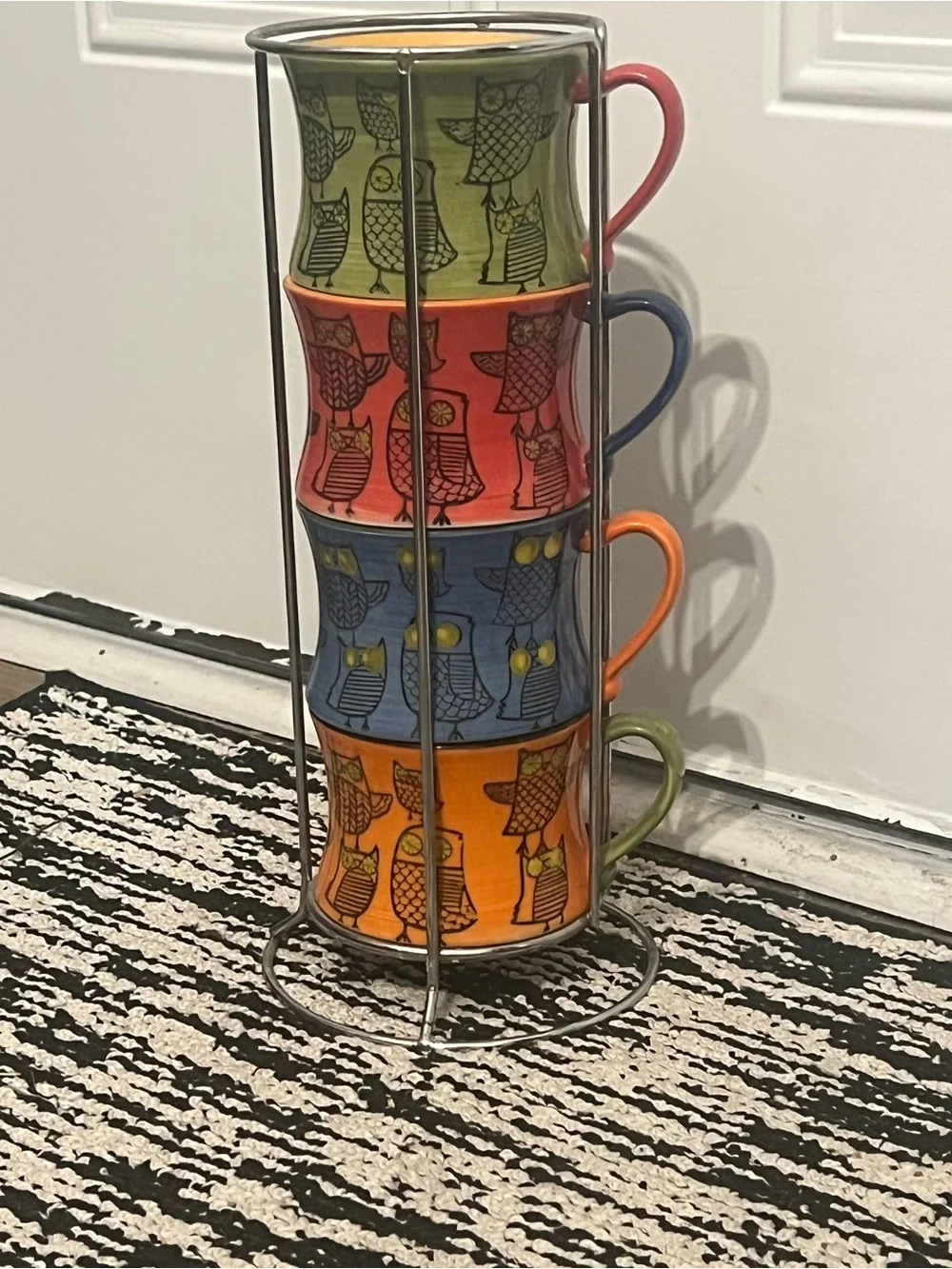 Pier 1 Stacked Owl Mugs Set in Green, Red, Blue, Orange